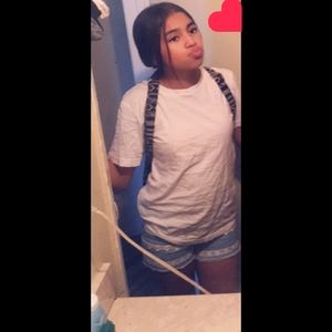 Meet your Posher, Katrina